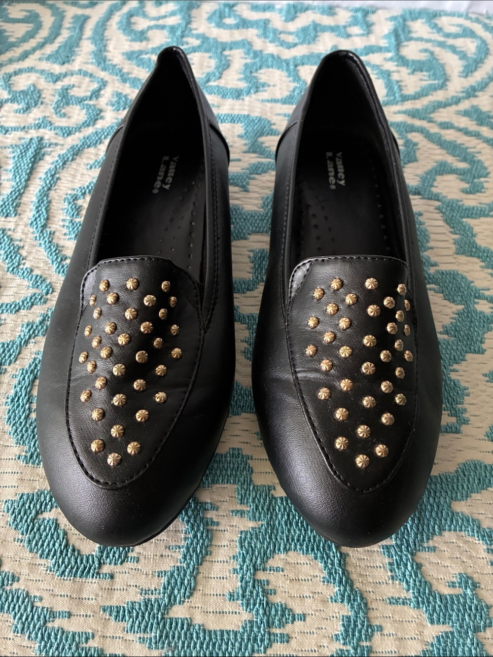 Valley Lane Black Leather Loafers with Gold Stud Accents Sz 8